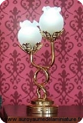  LUMINAIRE miniature 1:12
- LED / LAMPE miniature 2 BULBES
- NE FONCTIONNE PAS - NE S'ALLUME PAS